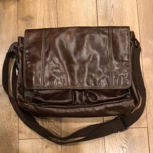 Leather messenger bag for men
